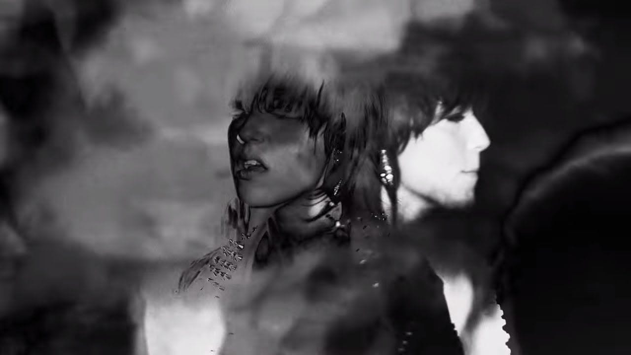 Uncomfortable - Halestorm