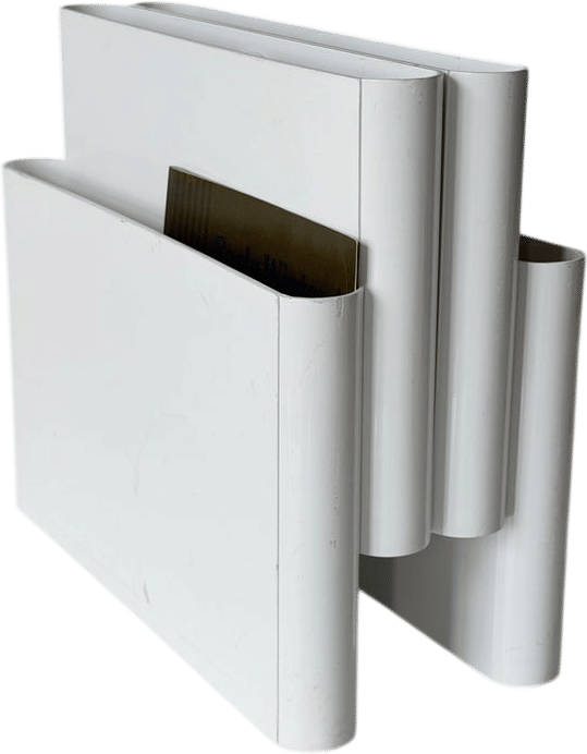 Kartell 4676 Magazine Rack by Giotto Stoppino