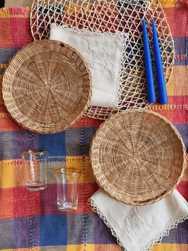 vintage tablescapes