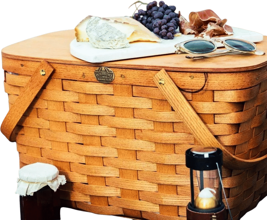 Peterboro Traditional Picnic Basket