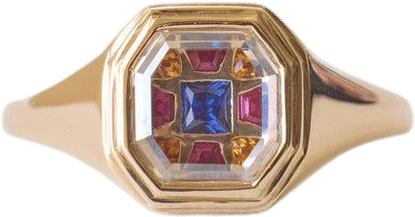 June Rings Vitrine Signet