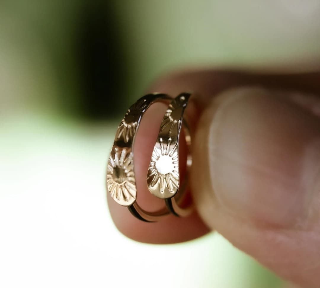 Solid Gold Sun Hoops