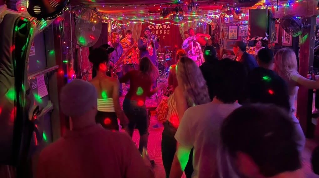 sahara lounge