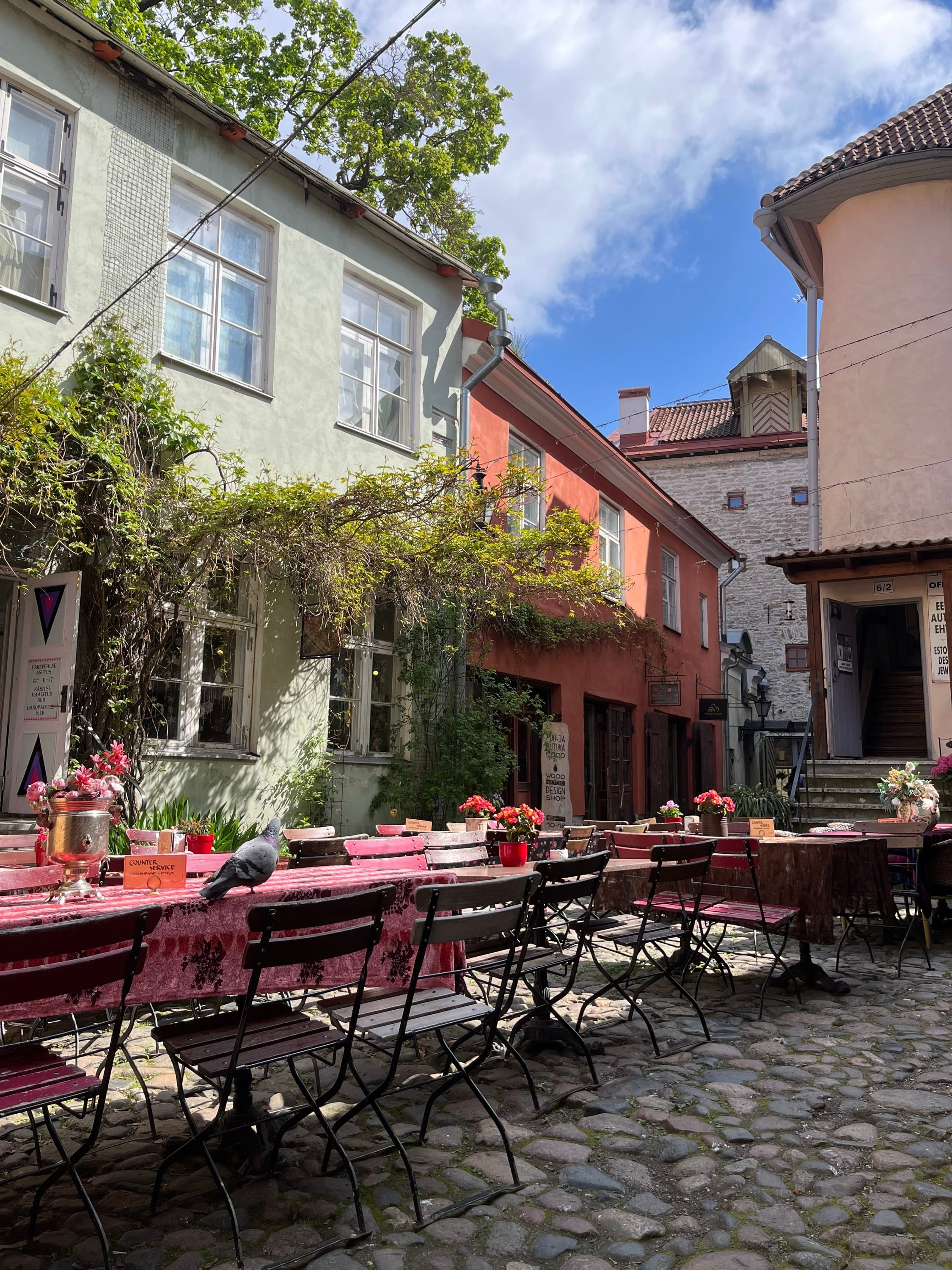 Finding a quiet nook in a city