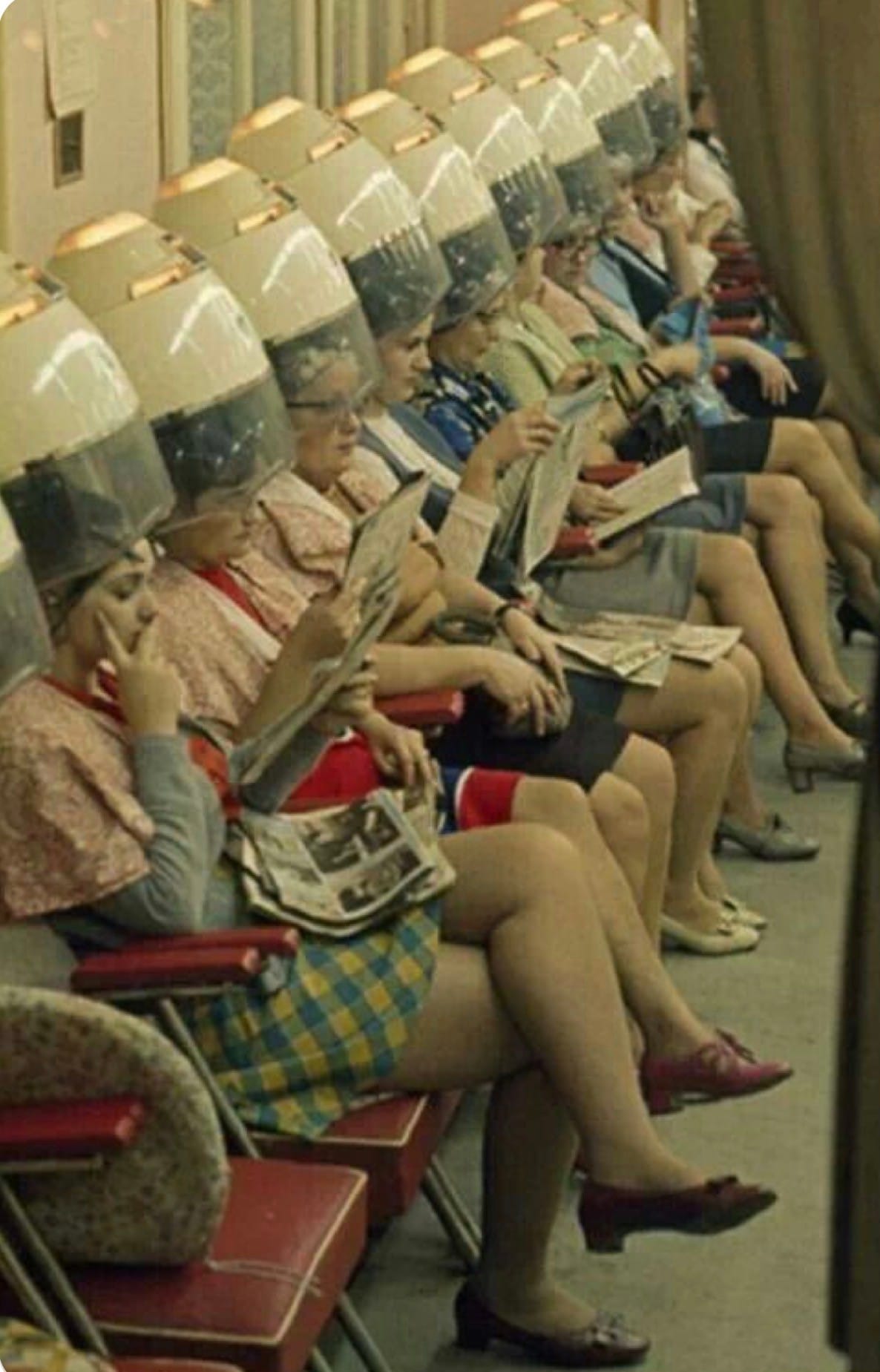 Reading During Your Salon Visit
