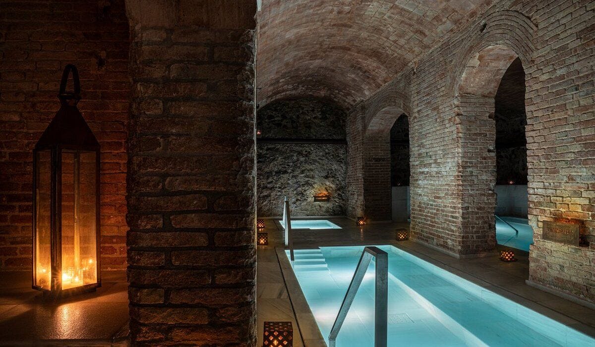 AIRE Ancient Baths Barcelona