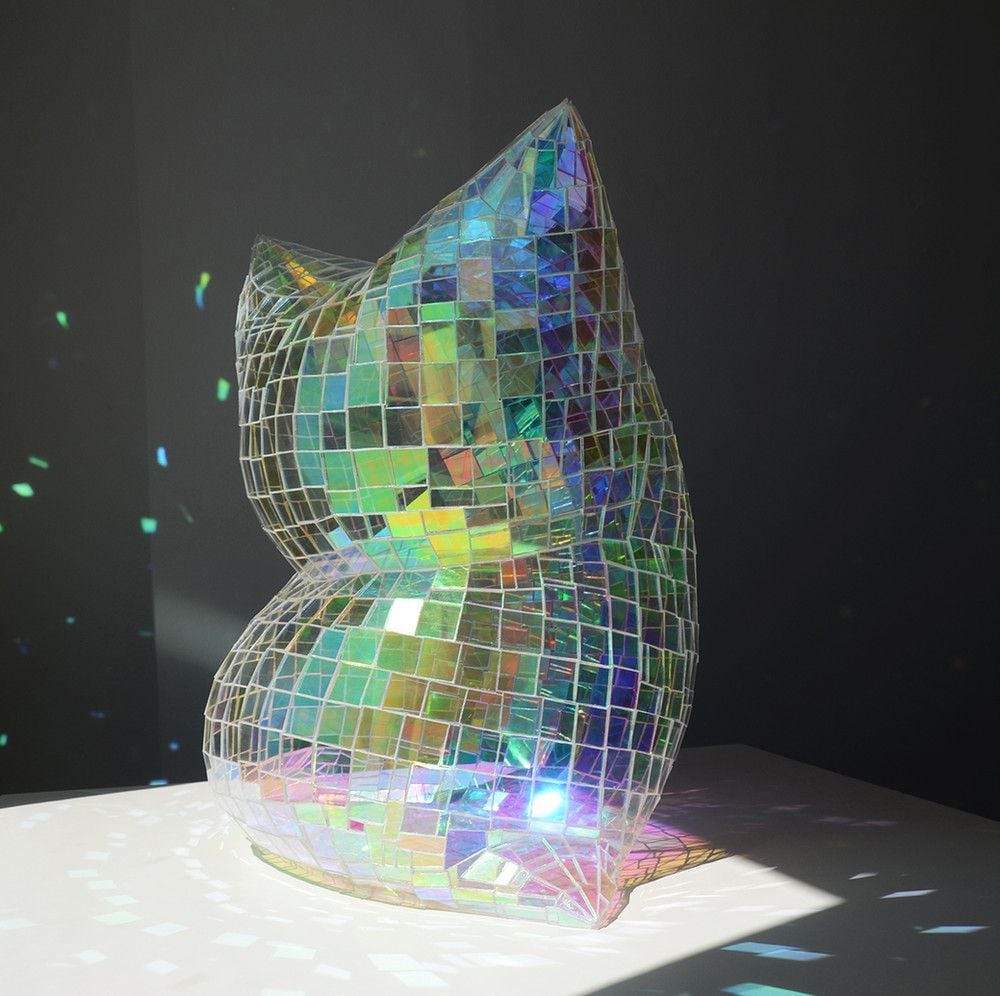 Glass Pillow (Holographic Clear)