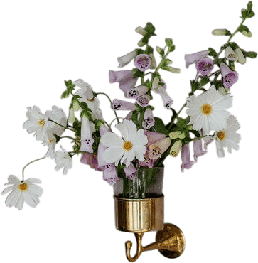 Roan Iris Orla Wall Vessel