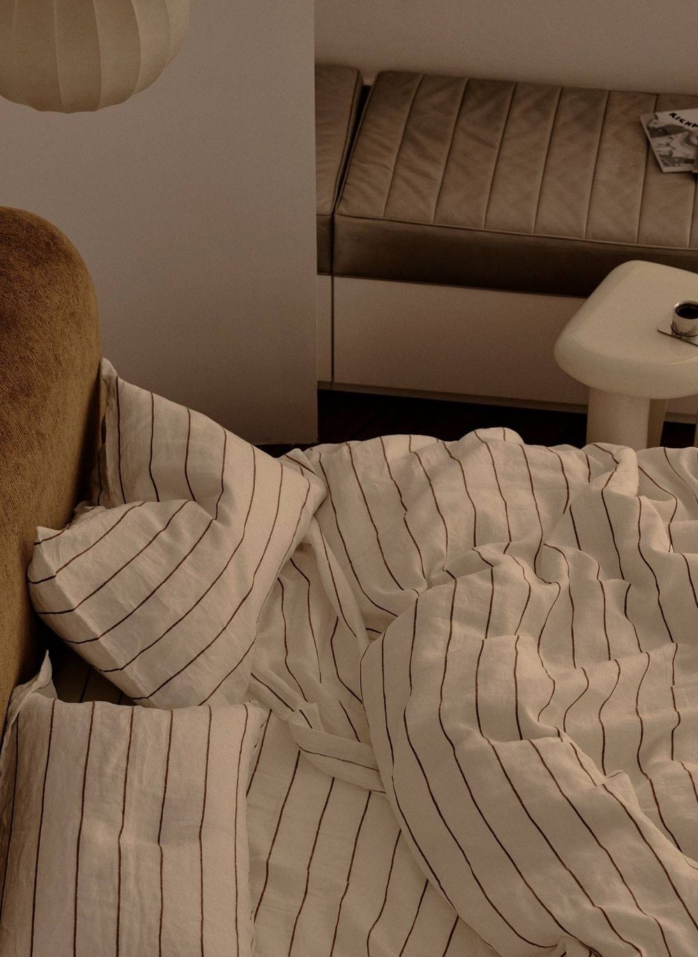 Linen sheets, preferably from Cultiver
