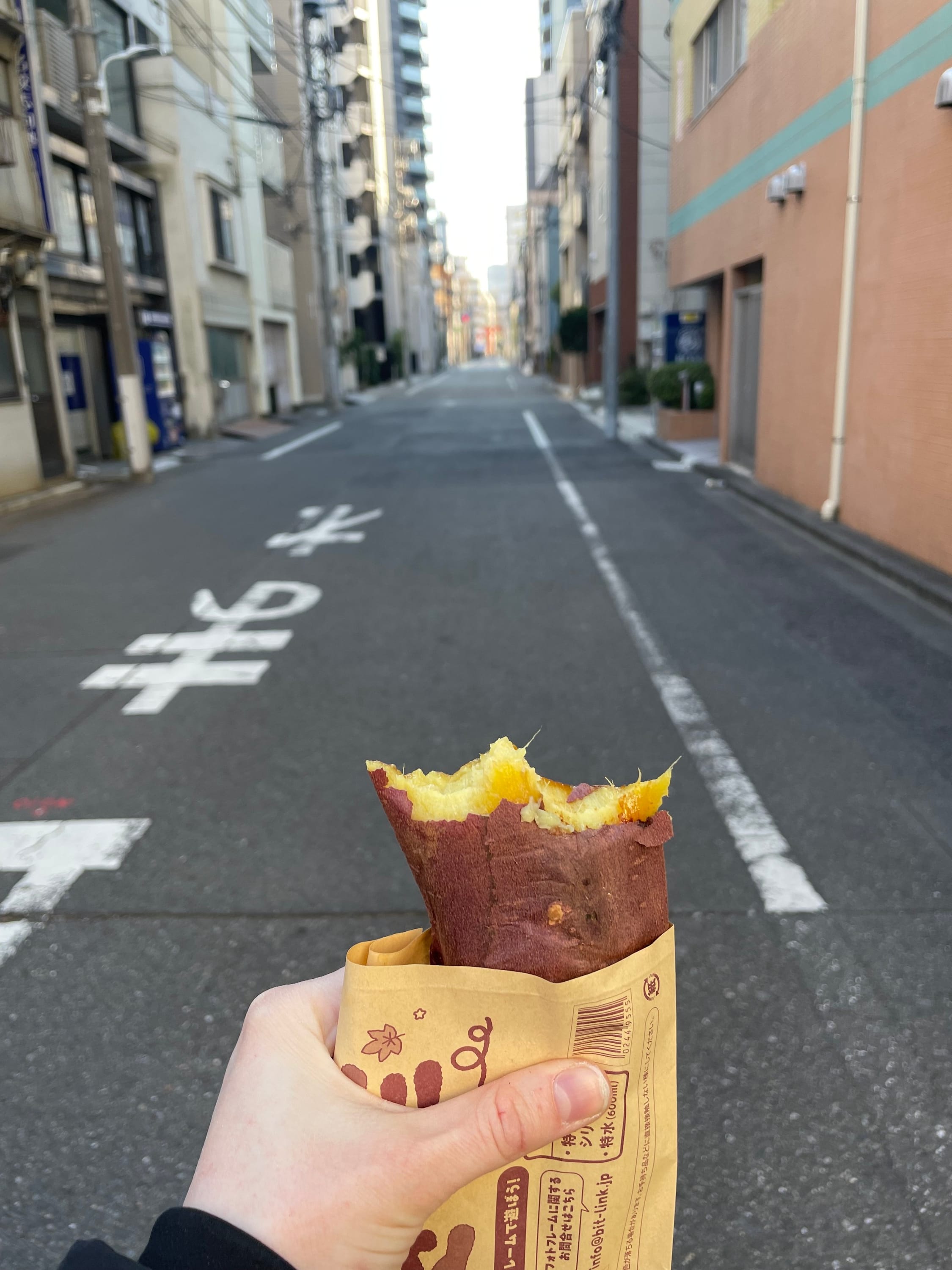 Convenience store sweet potatoes in Taiwan and Japan