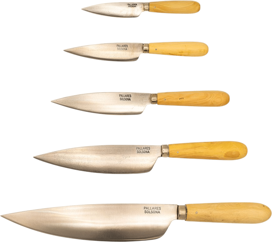 Pallares Kitchen knives with boxwood handles