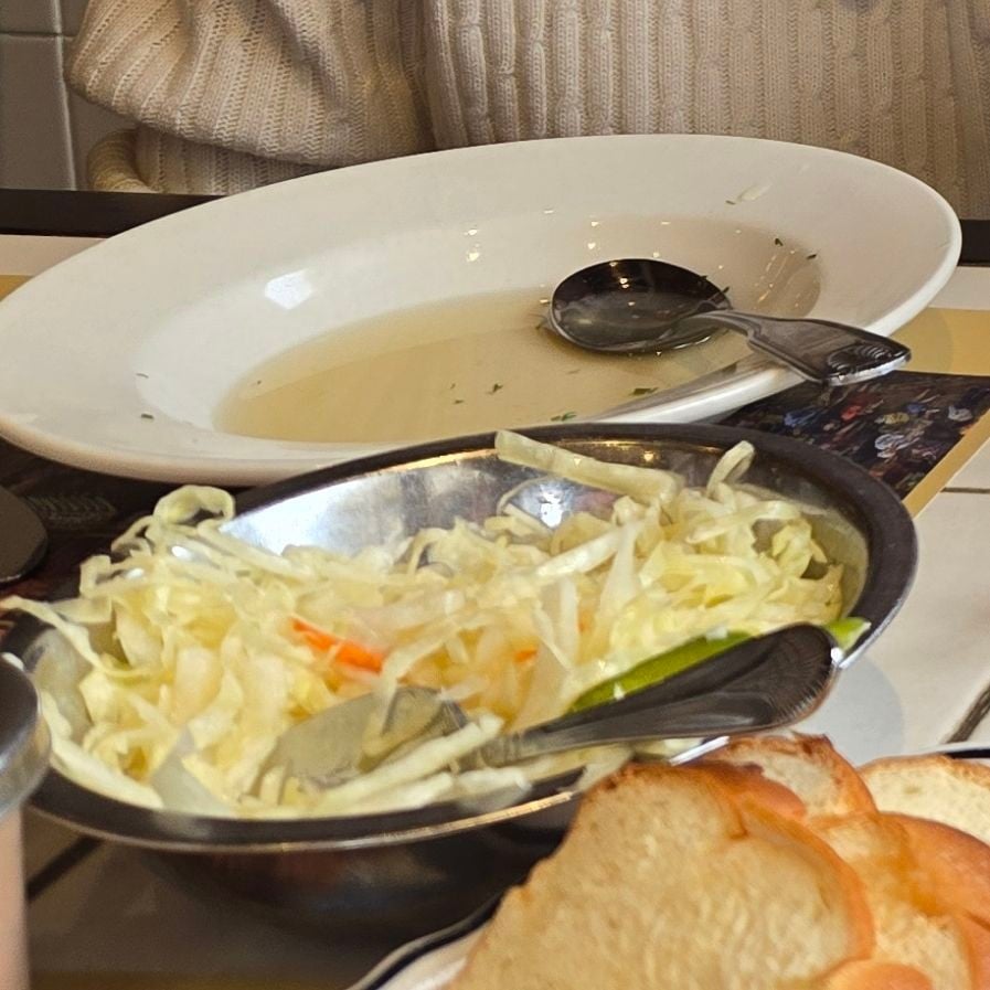 Kosher restaurants in NYC that are actually kosher and actually good