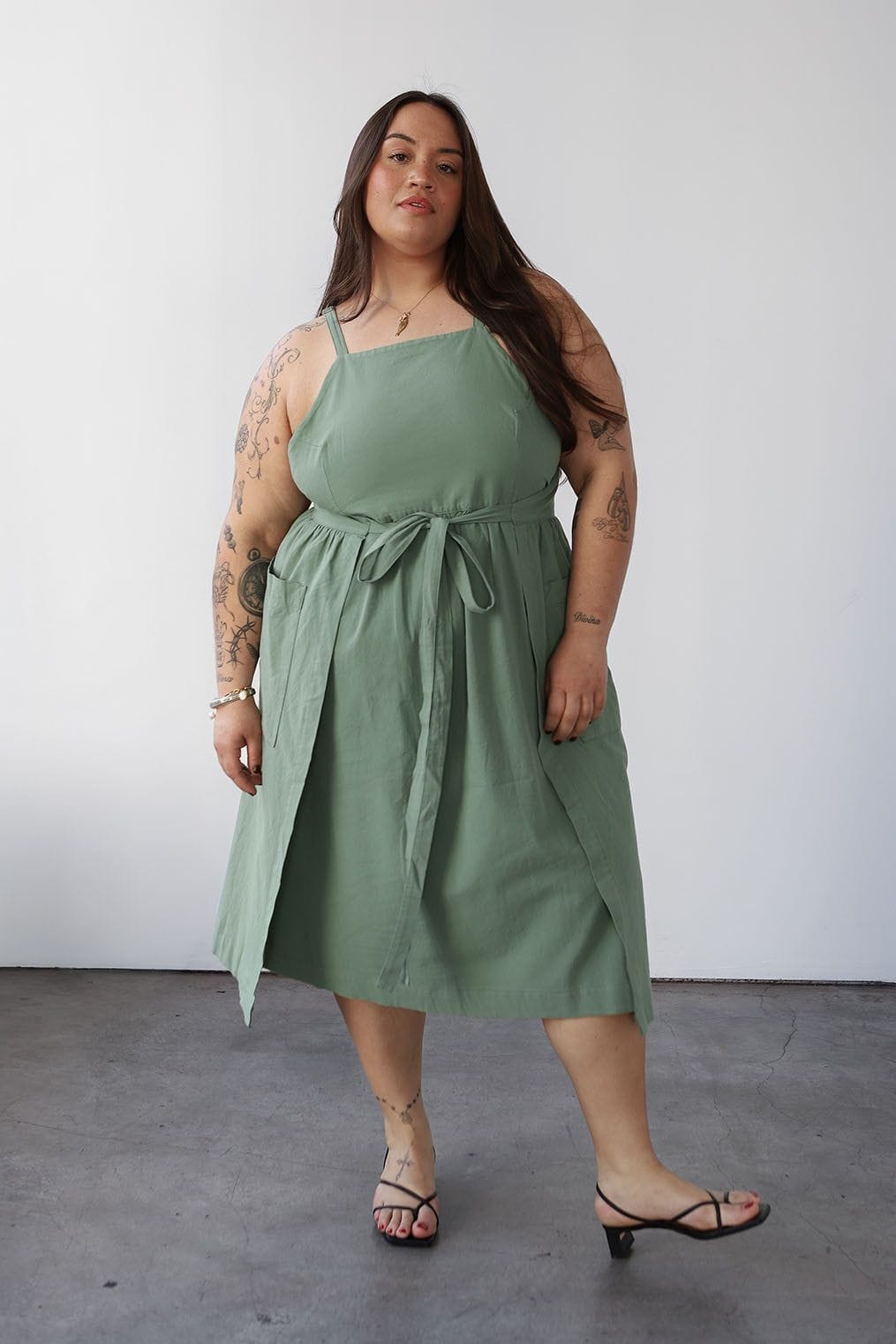 apron dress noble