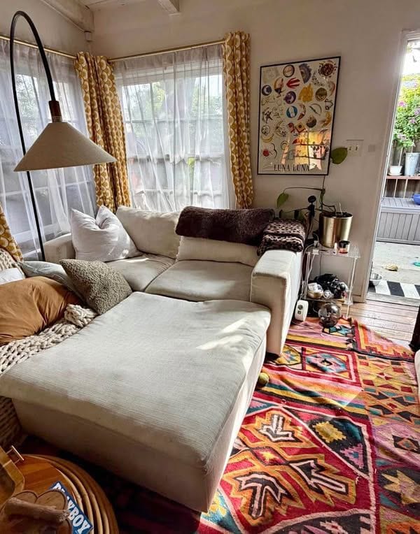 big arse comfy chic sofa