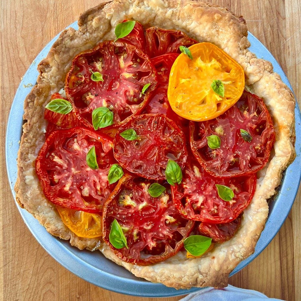Using leftover cheese dip as the base for a fab tomato pie