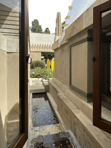 Hollyhock House