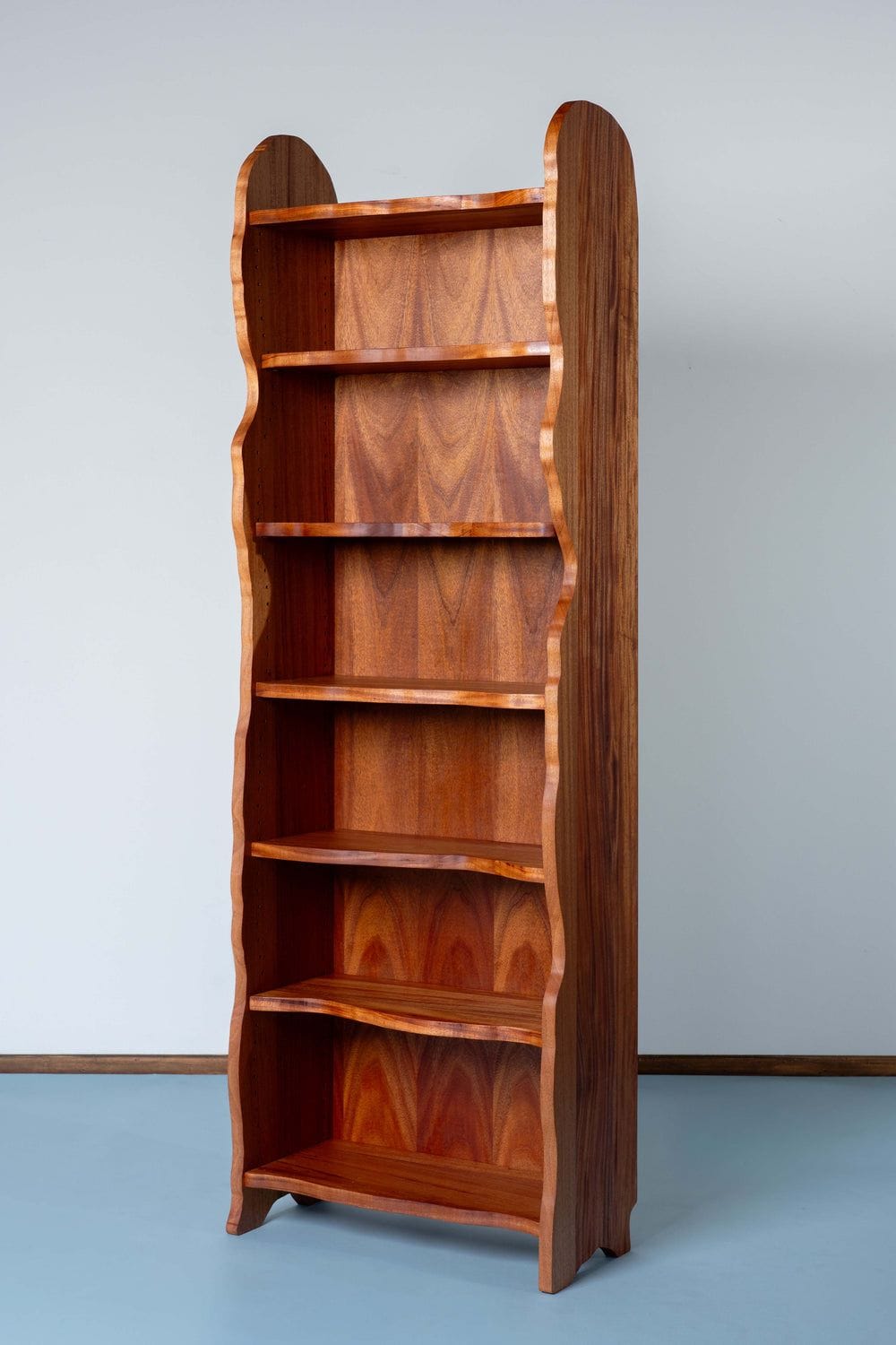 Oforo Bookshelf