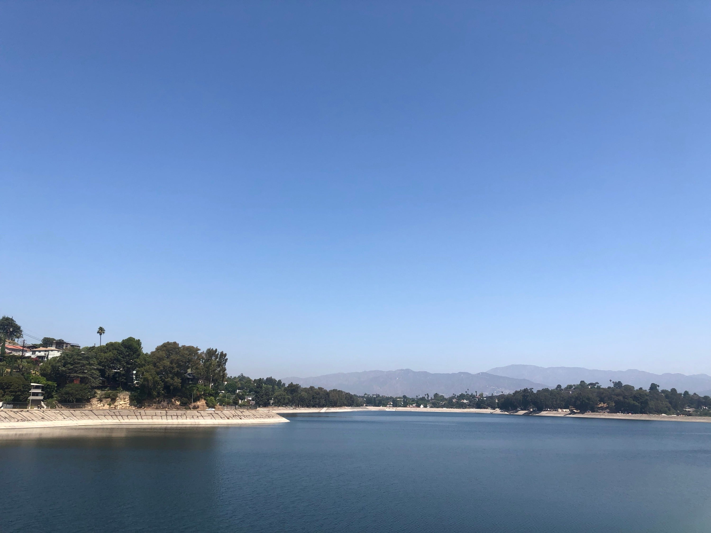 Silverlake Reservoir Walk + Happy Hour at L&E Oyster