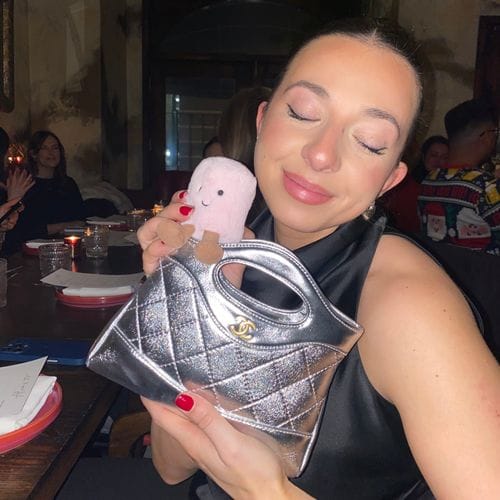 Zoey Richardson logo