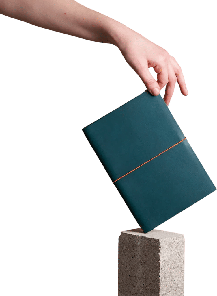 Grand Voyageur Leather Notebook 