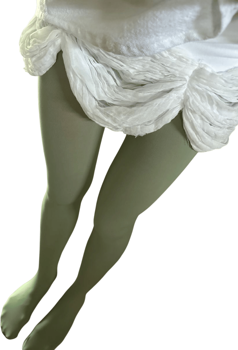 paige dressing à la marie antoinette