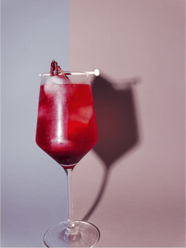 ⎡DRINKS⎦