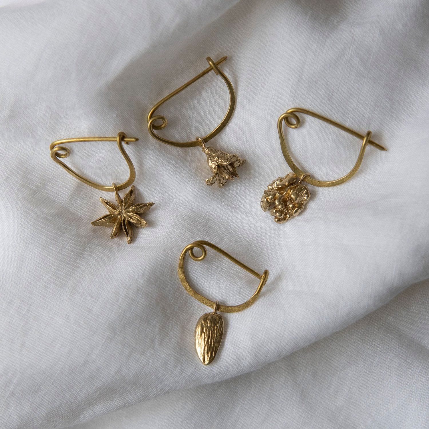 Nut & Spices Brooches