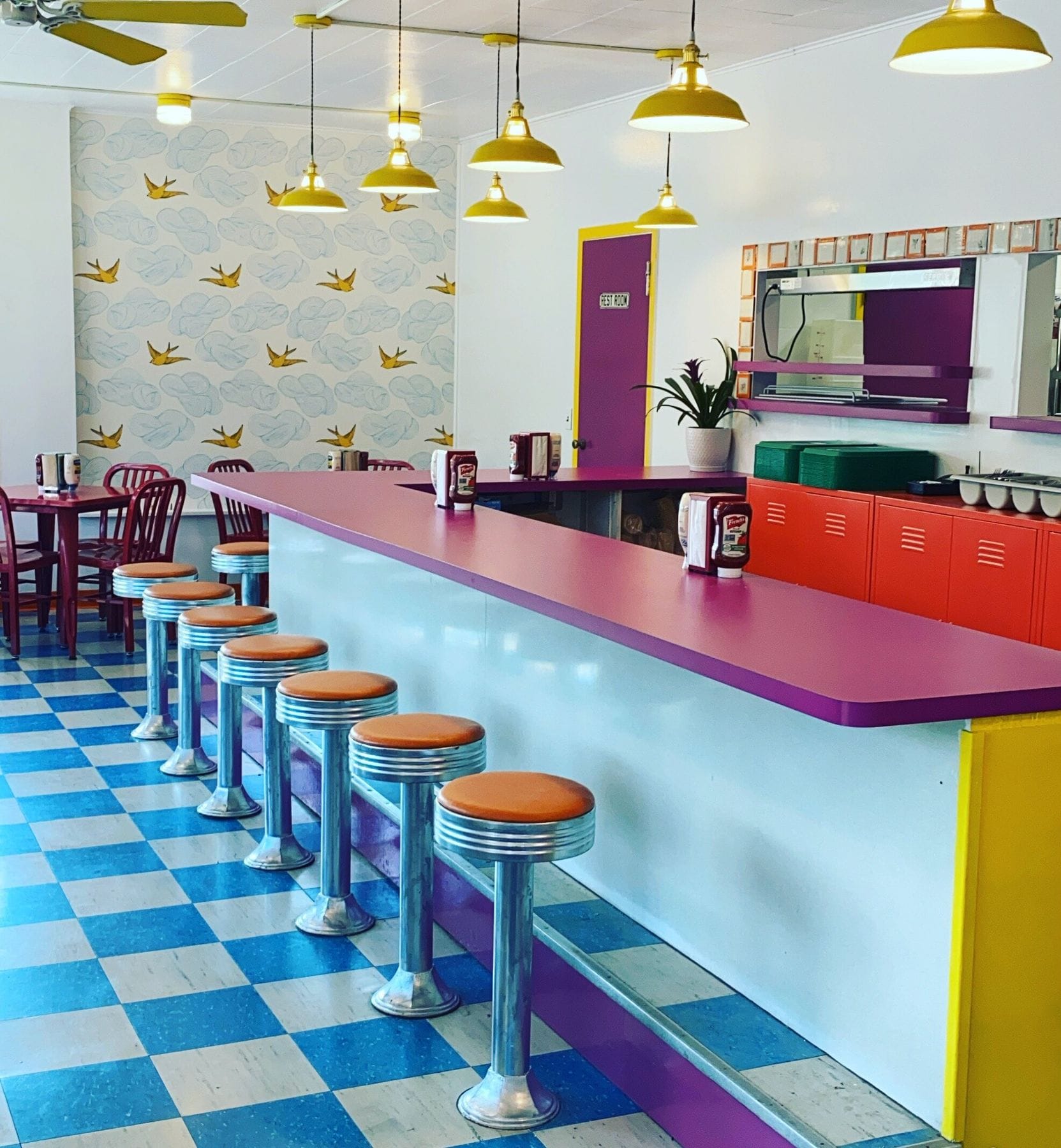 Zinnia's Dinette 