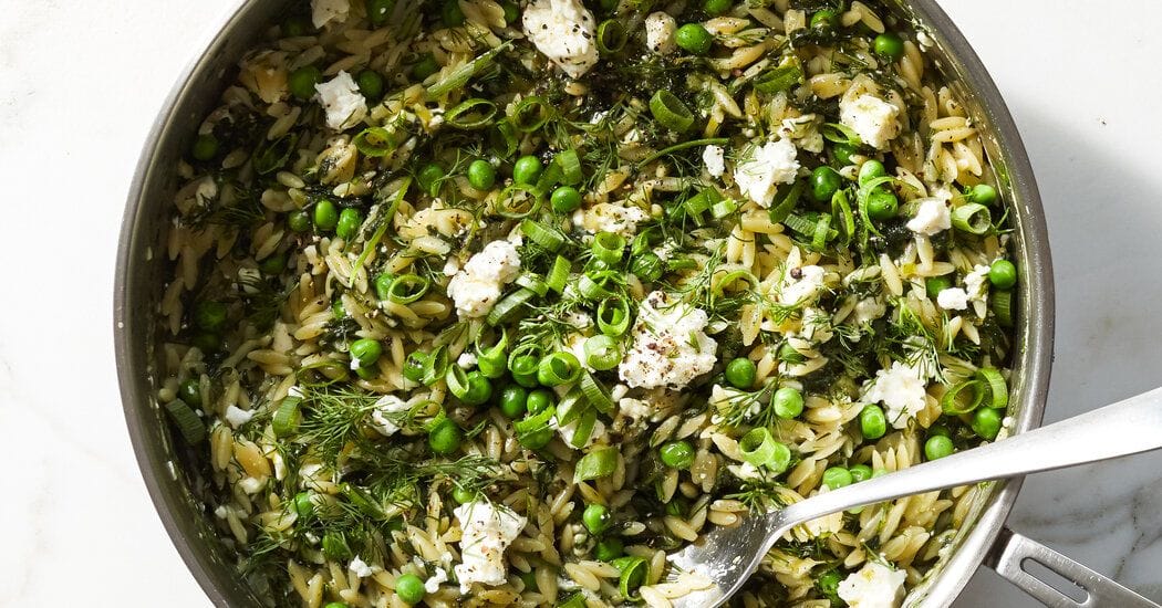 One-Pan Orzo With Spinach and Feta Recipe