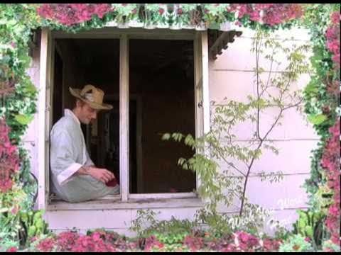 Harlem - "Friendly Ghost" (Official video)
