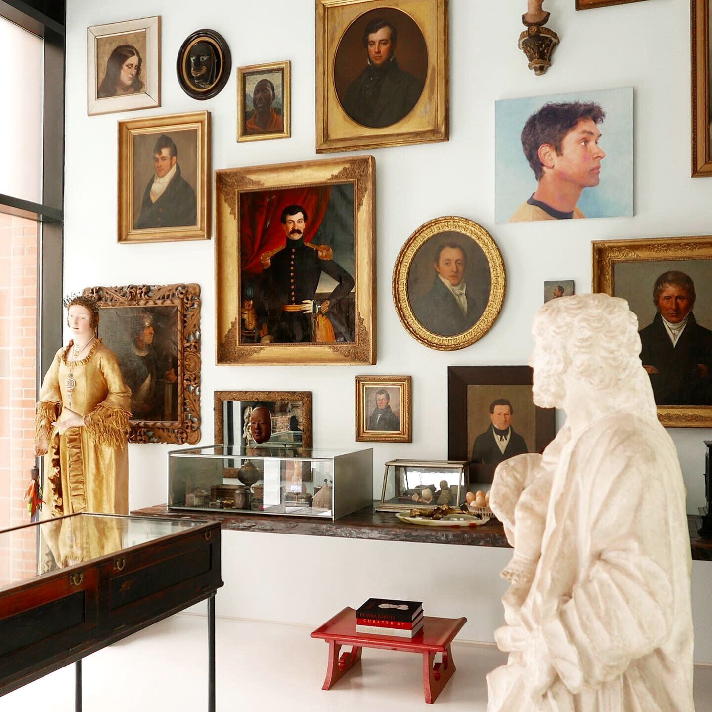 DE VERA Gallery