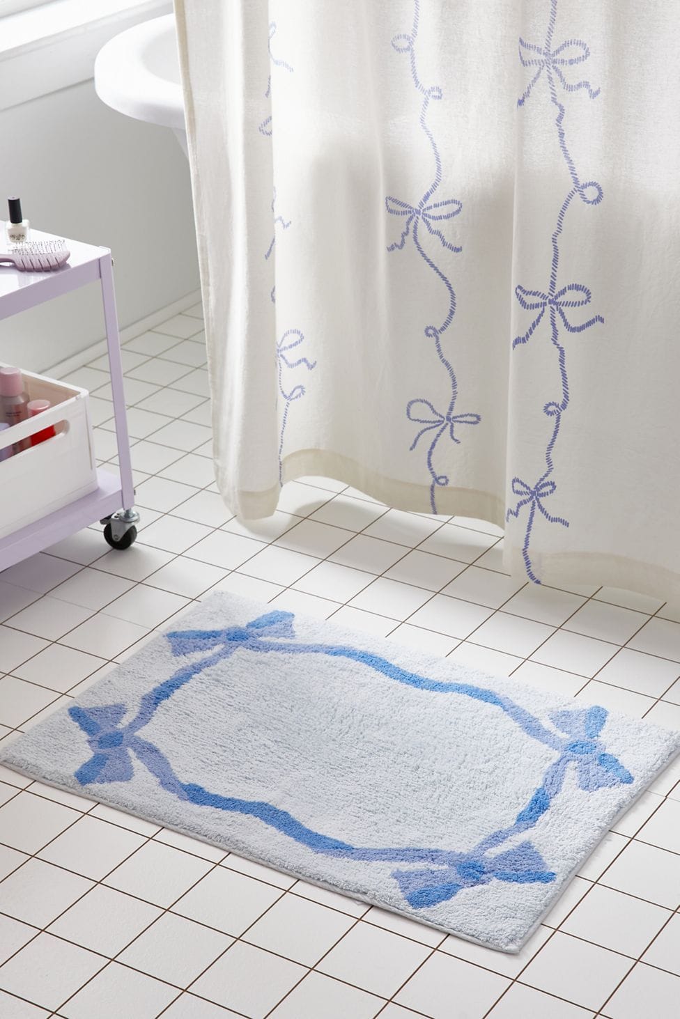 Lacey Bows Bath Mat