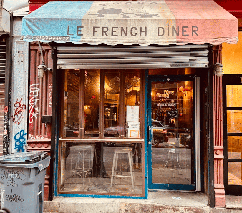 A FRENCH DINER