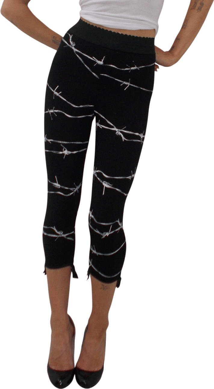 Picot Capri Pant Barbed Wire Print