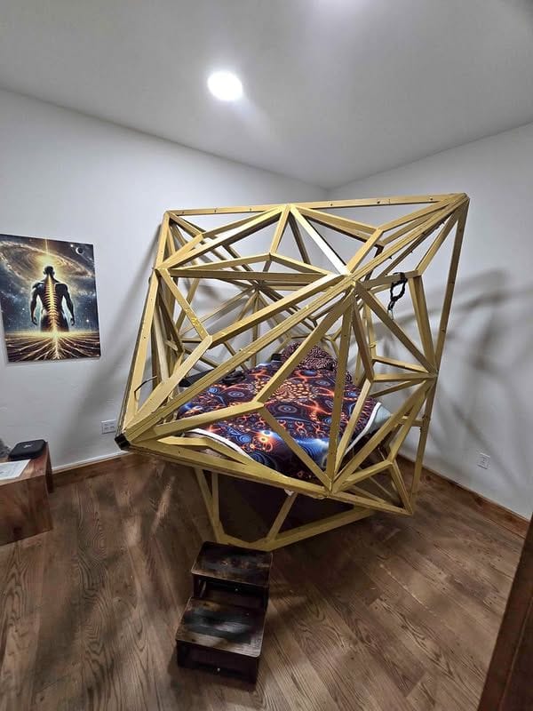Inner Dimensional Sound Chamber