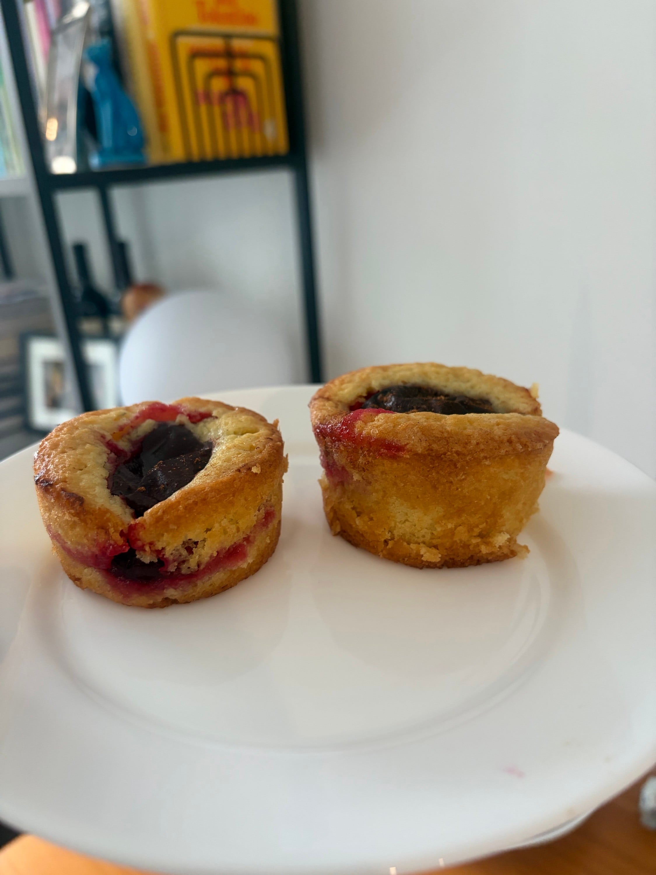 Plum Tortelettes