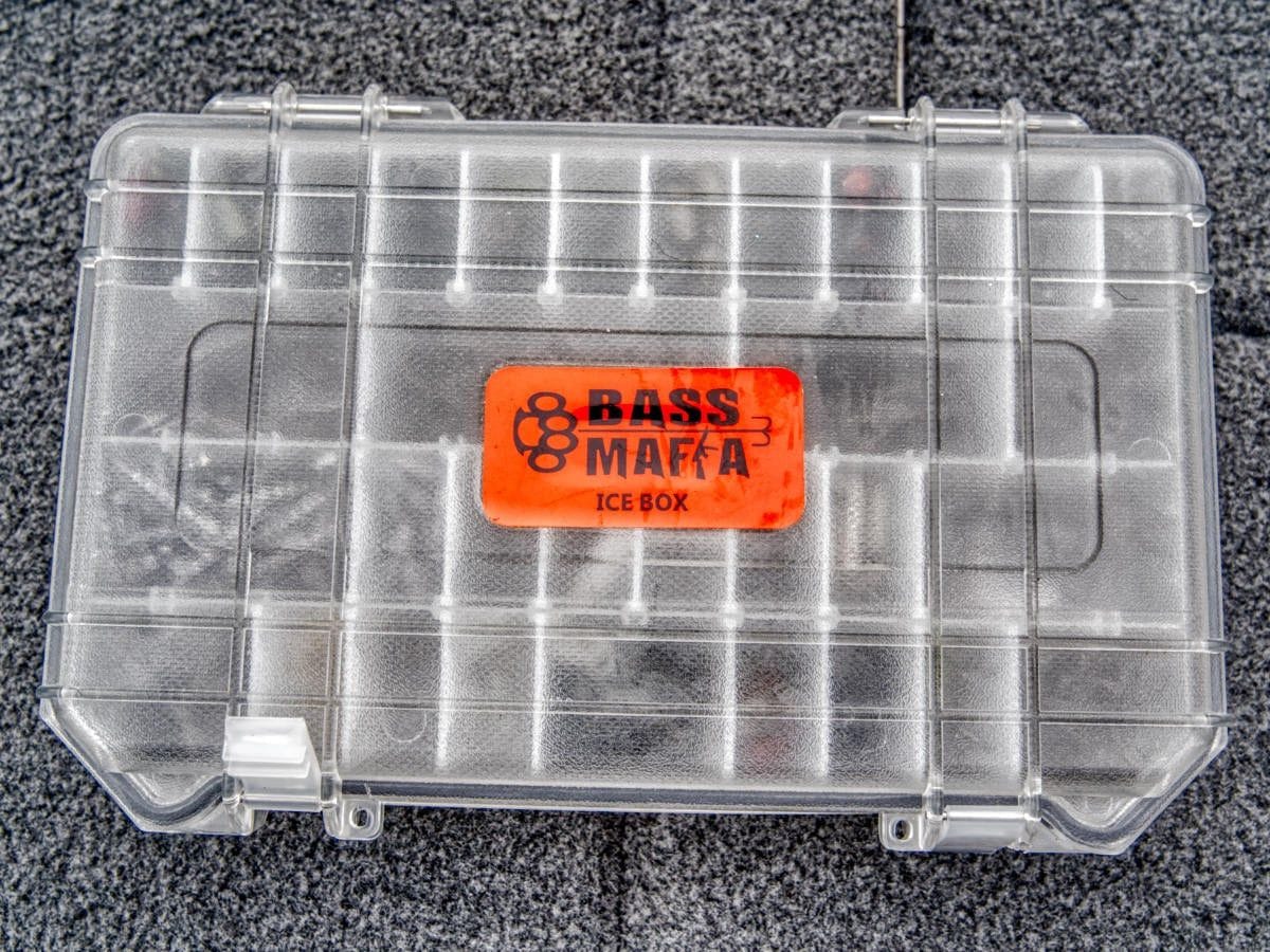 Fishing tackle box