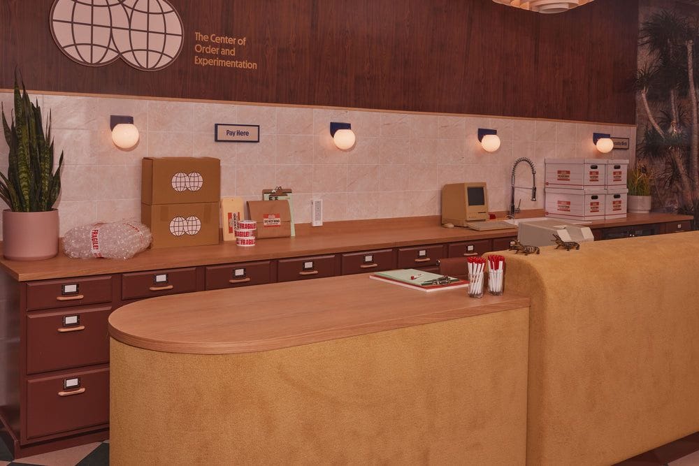 Center for order and experimentation