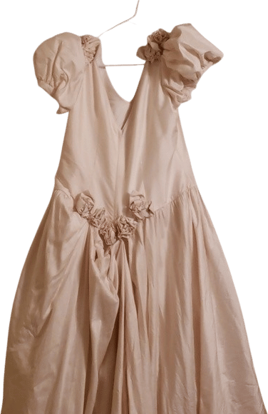 Vintage Gloria Vanderbilt Rosette Wedding Dress