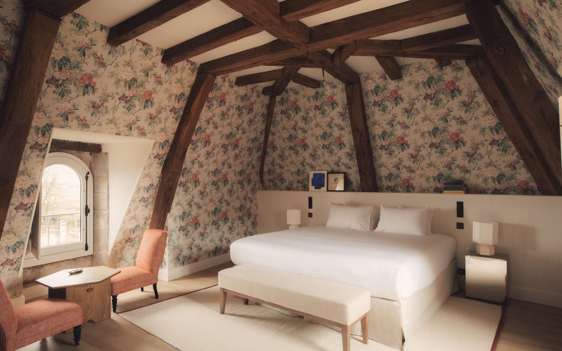A trip to Burgundy, France... and stay in a castle