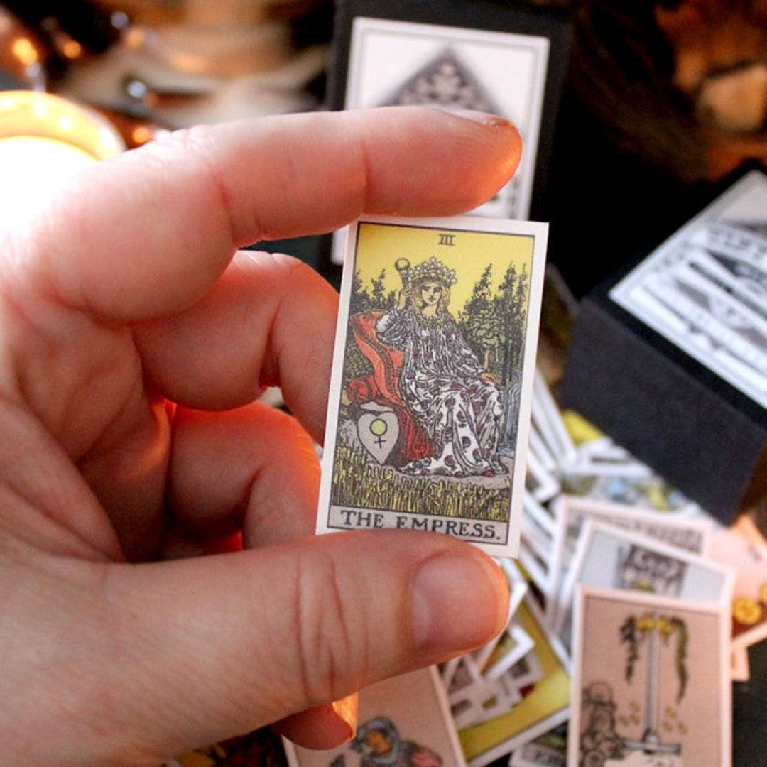 Mini tarot deck