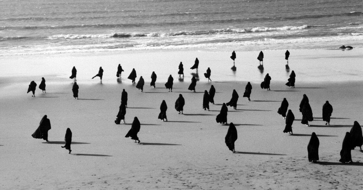 Shirin Neshat Captures Iran's Sharp Contrasts
