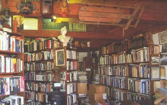 dg willis second hand bookstore