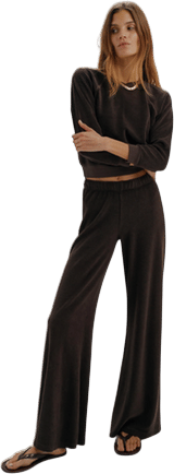 Susie Kondi Terry sets