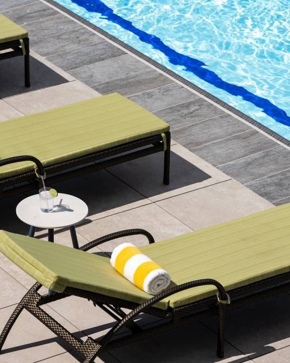 Lifetime pool
