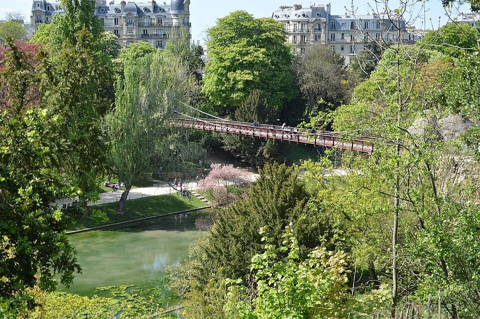 parc buttes chaumont