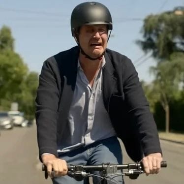 "hey, siri, play 'I Know the End' by Phoebe Bridgers"