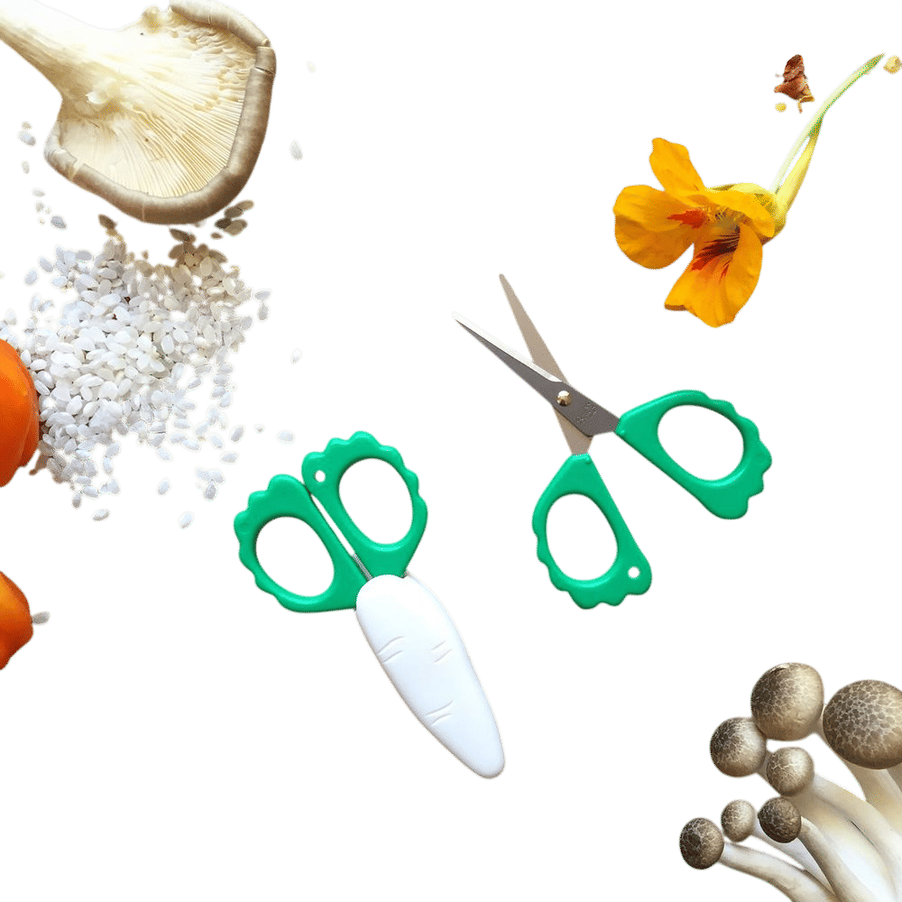 Daikon-shaped fridge scissors