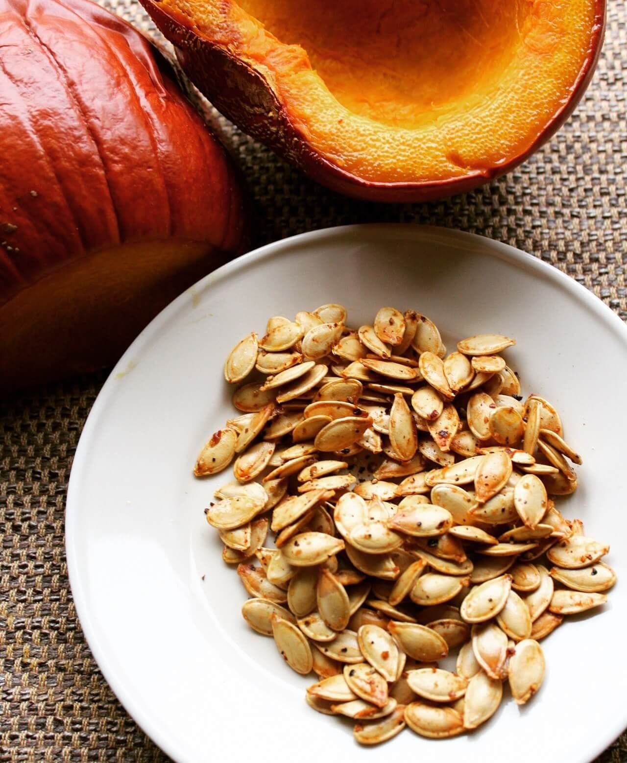 Roasted Pumpkin Seeds for Luteal Phase
