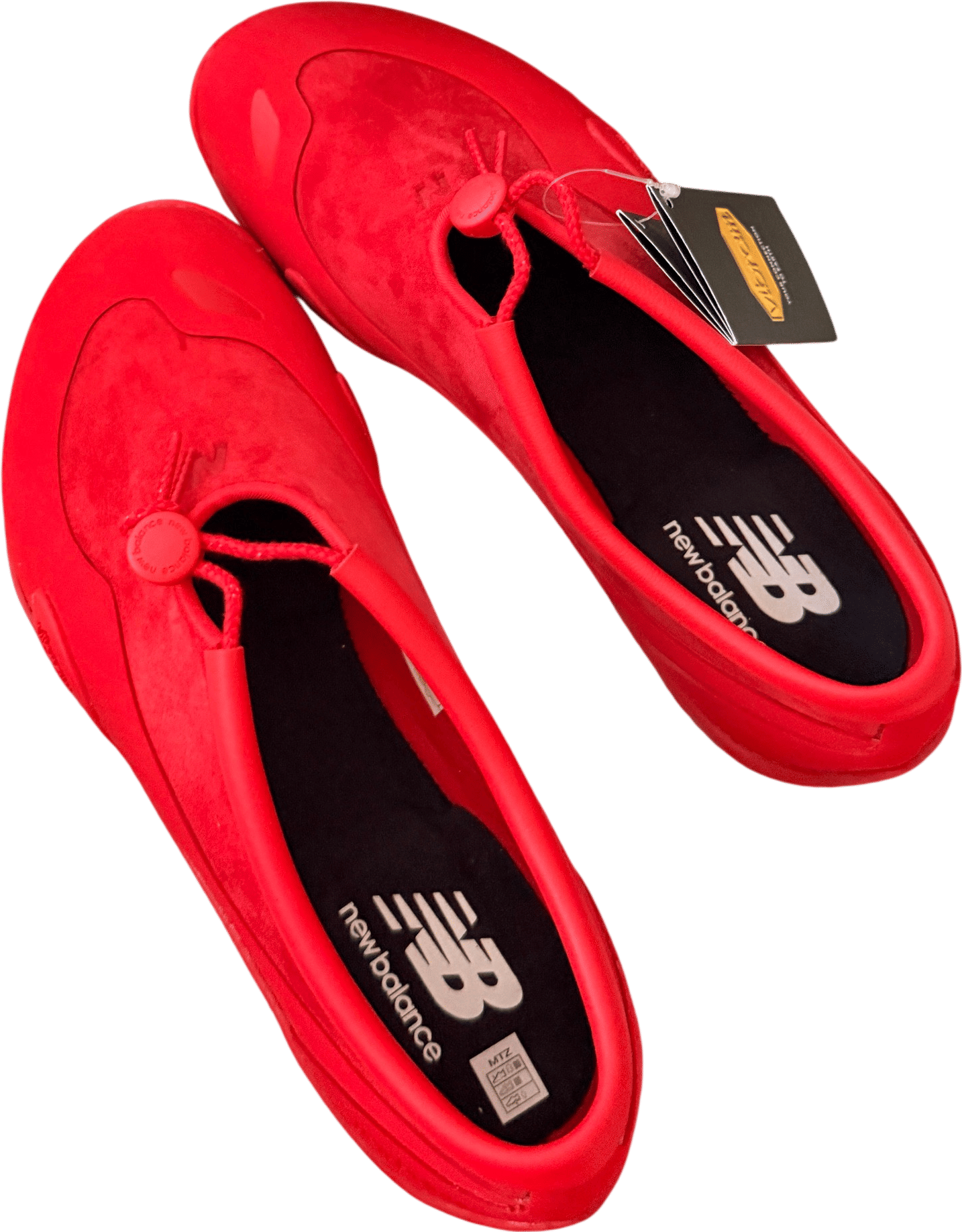 New Balance Tokyo Design Studio MT10T in red